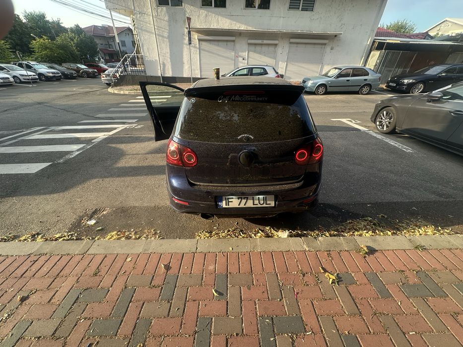 Stopuri golf 5 skyline