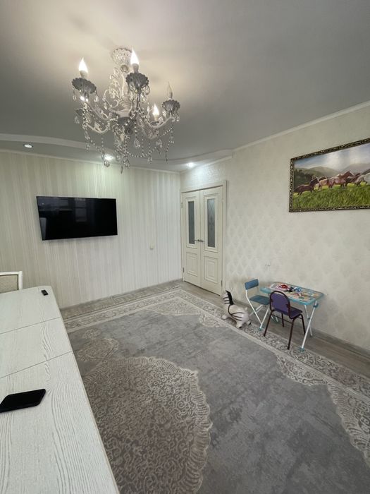 4-комнатная, 20 мкр !