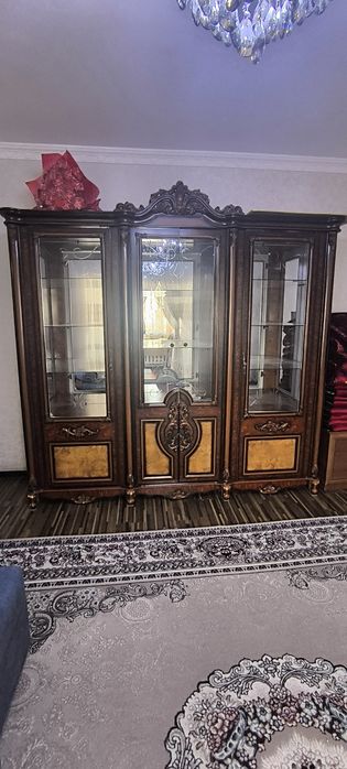 Mebel stenka zal uchun