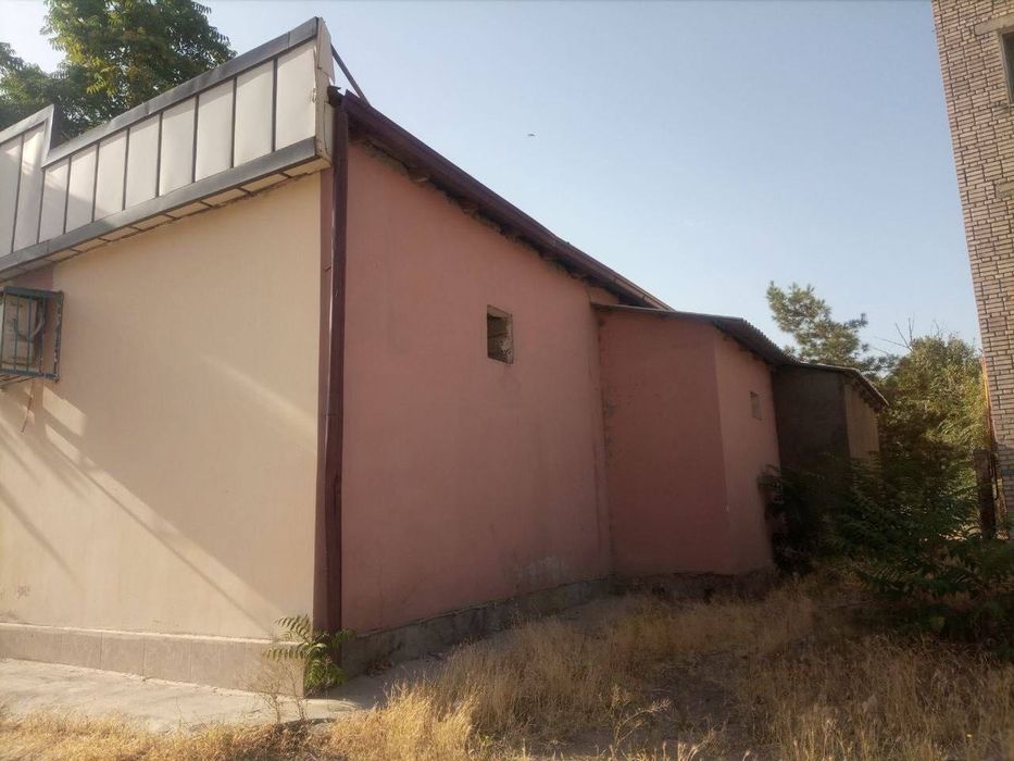 Продается НЕЖИЛОЕ ПОМЕЩЕНИЯ, 60 квадрат Есть вся удобства