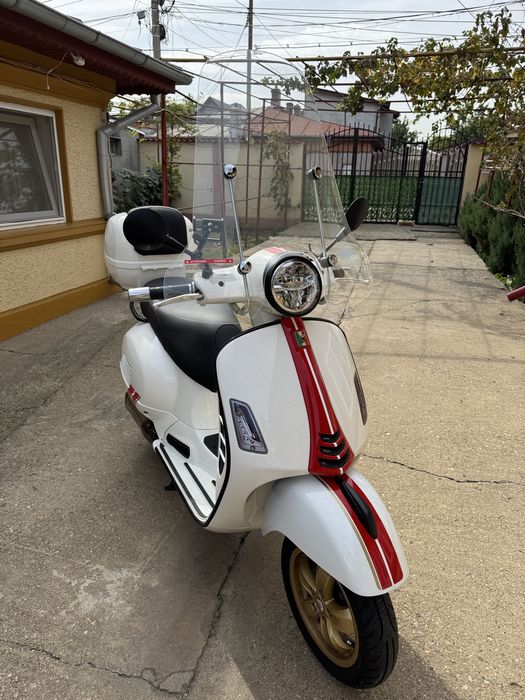 Piaggio vespa racing sixties 300cc