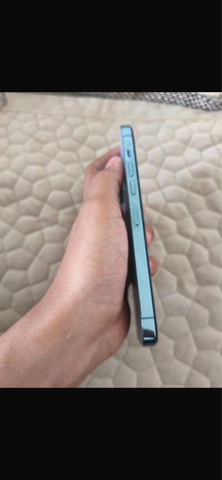 Продам iPhone 13 Pro Max