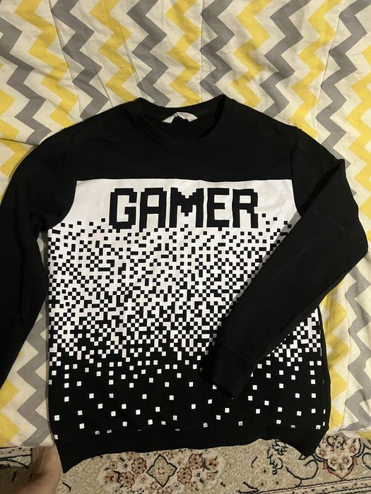 Продам свитшот на подростка