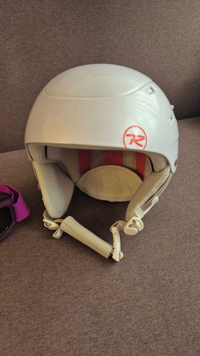 Ски каска Rossignol