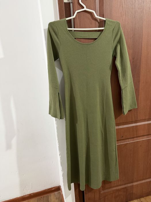 Платье трикотаж.