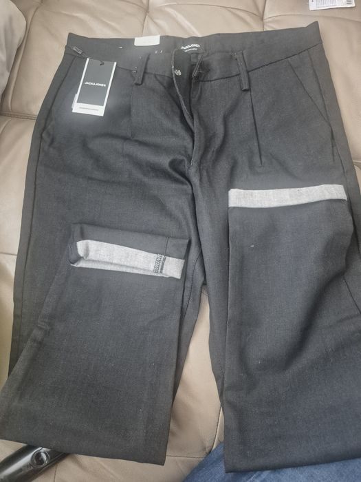 Jean Jack&Jones  mărimea  33x 32,negru/gri inchis,nou