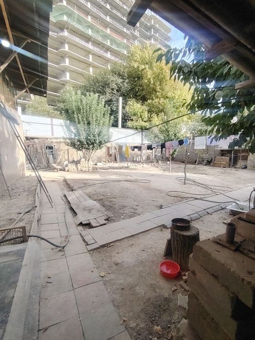 Земельный участок,дом