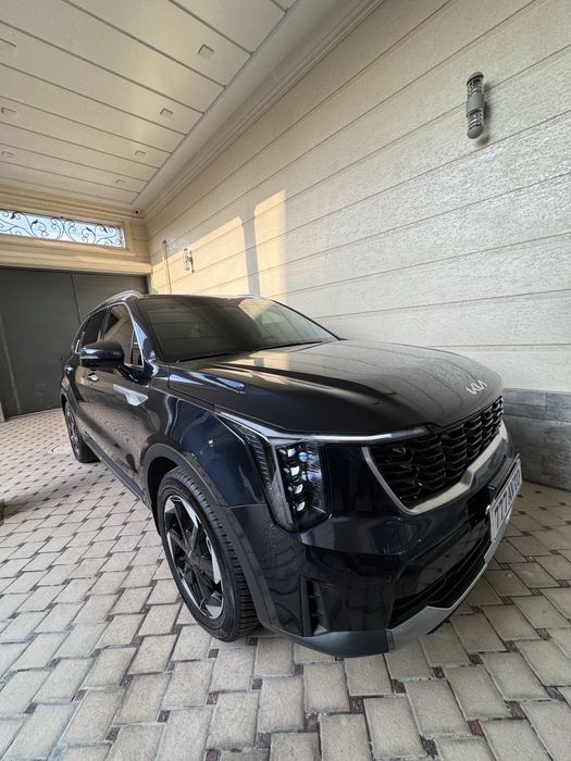 Kia Sorento 3.5 Motor 2024 yil 24000 probeg