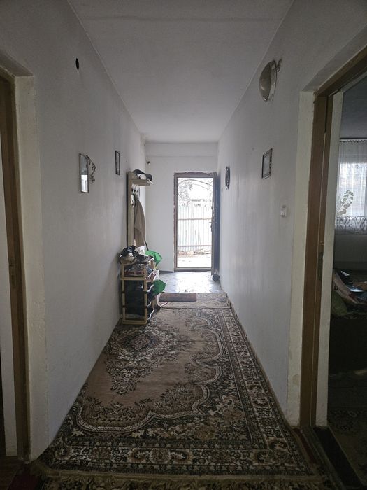 Casa de vanzare cu etaj