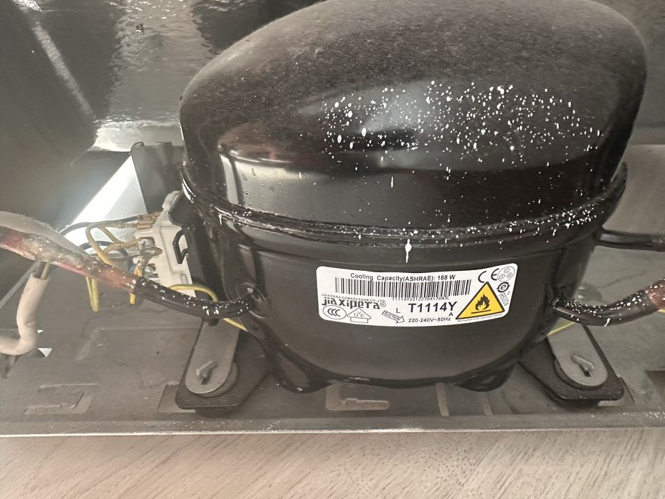 Холодильник бирюса в отличном состояний