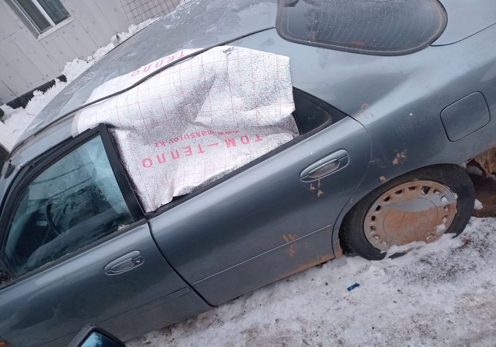 Продам Мазду кронос