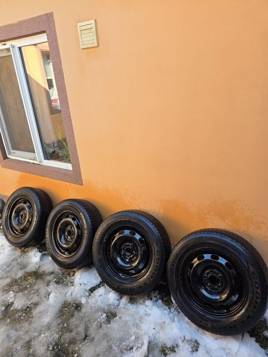 Vând jante de tablă r15