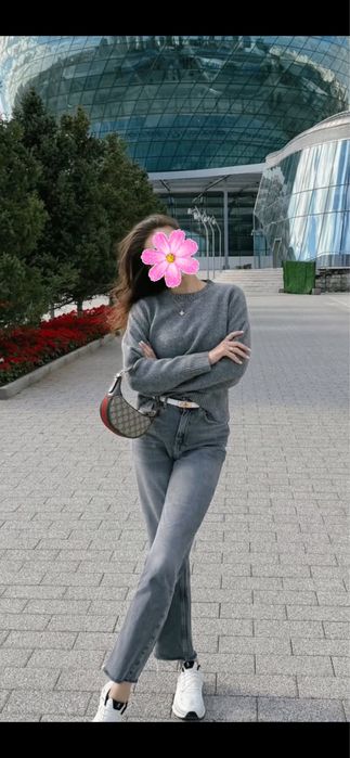 Продам свитер Зара