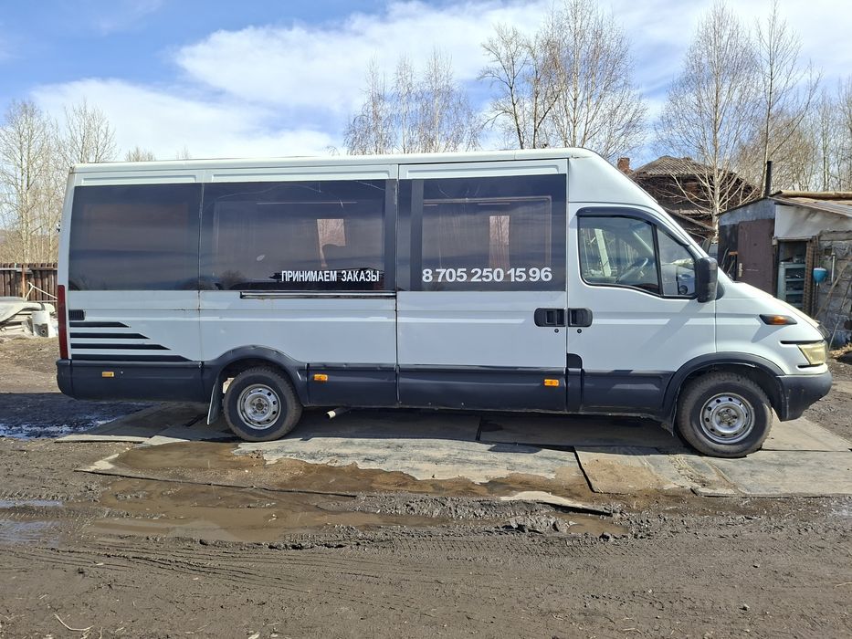 Микроавтобус Ивеко 16 мест.