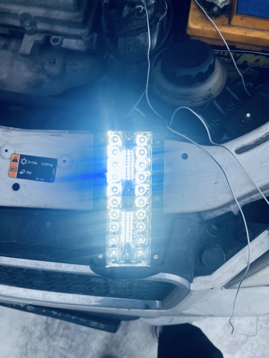 Продам доп фара.