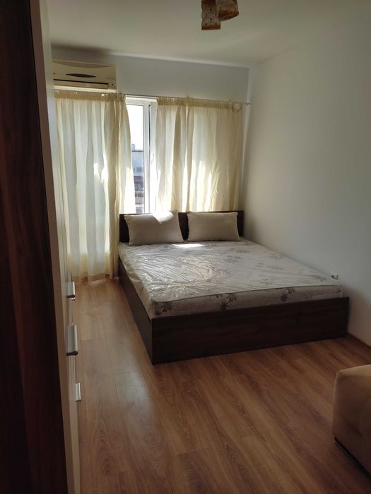 Дава се под наем Двустаен апартамент в Варна, Център - 48 кв.м за 459 € - Снимка #2