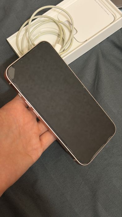 Продам Iphone 13 на 128гб
