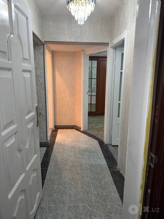 Срочно Продаю  Квартиру 3 х комнатнаю От Собственника