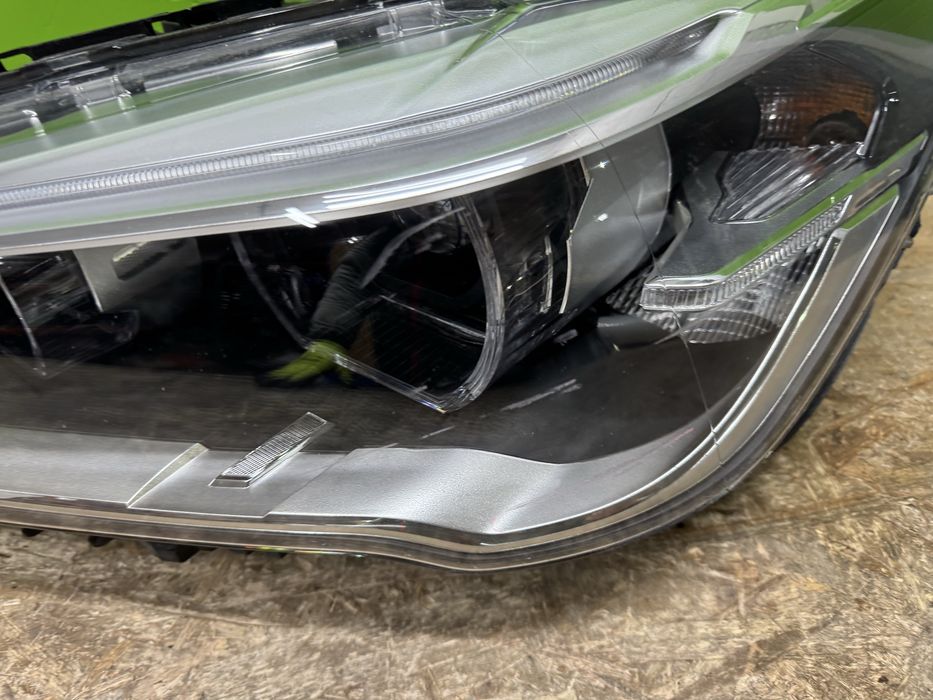 Far bmw X1 F48 full led adaptiv stanga 2015-2018