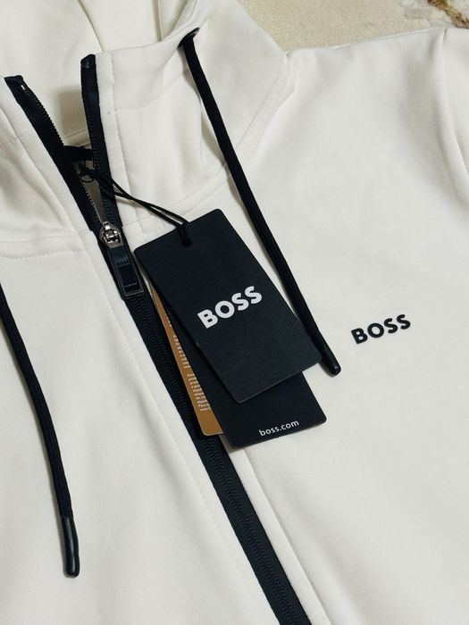 Trening Hugo Boss - Calitate premium