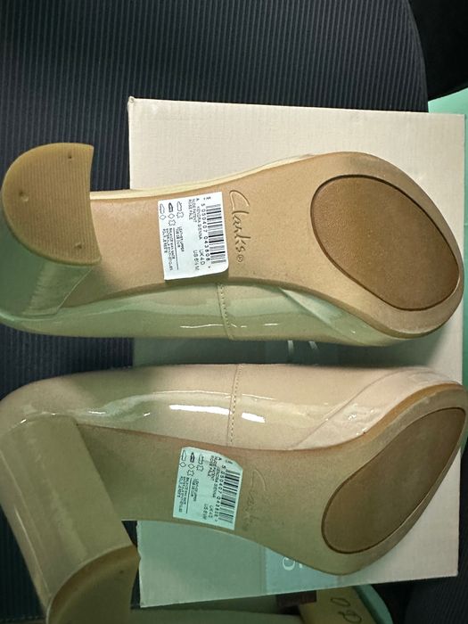 Новые туфли Clarks