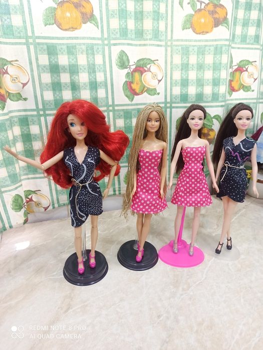 Платья для кукол и толстовки