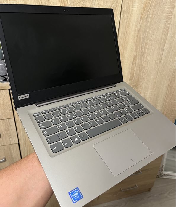 Latop Lenovo impecabil!
