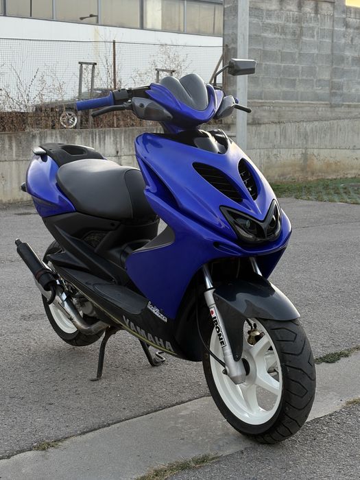 Yamaha aerox  Valentino Rosii