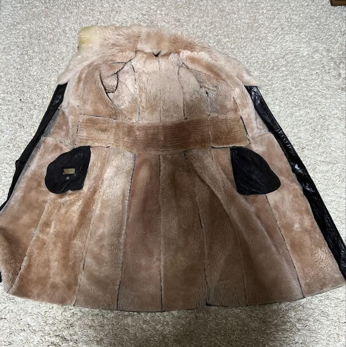 Дубленка 42 р продам