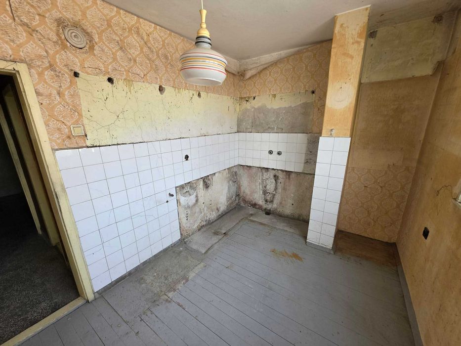 Многостаен апартамент, 110кв.м, кв. Боровец - снимка 7