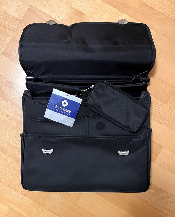Бизнес чанта за лаптоп Samsonite