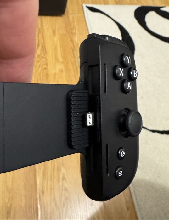 Razer Kishi ползван 3-4 пъти