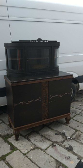 Дървен  старинен скрин цвят махагон