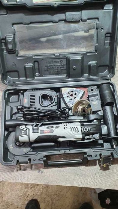 Мултифункционален инструмент