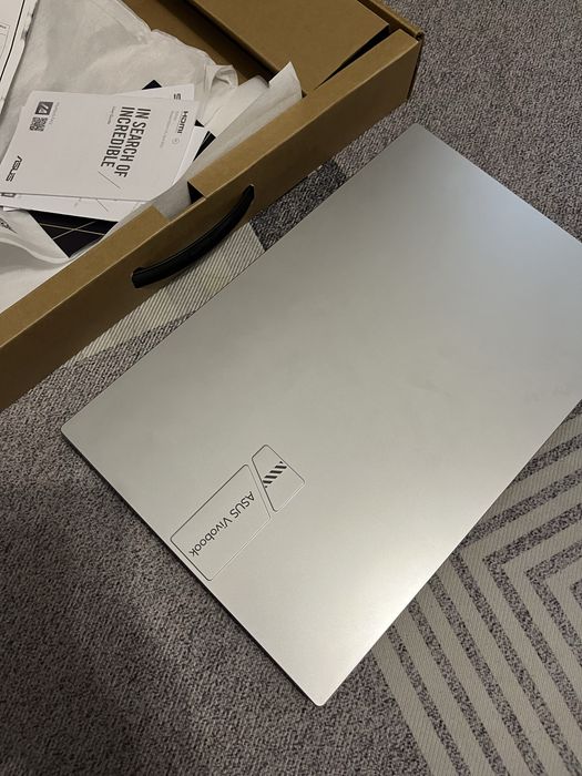 Asus vivobook 15 ,16/1000ssd