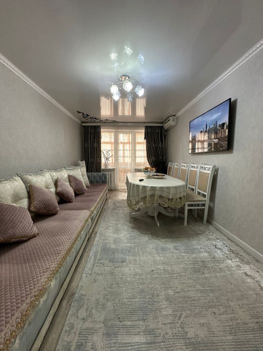 Срочно продам связи с переездом 2х комнатную квартиру ближе к центру