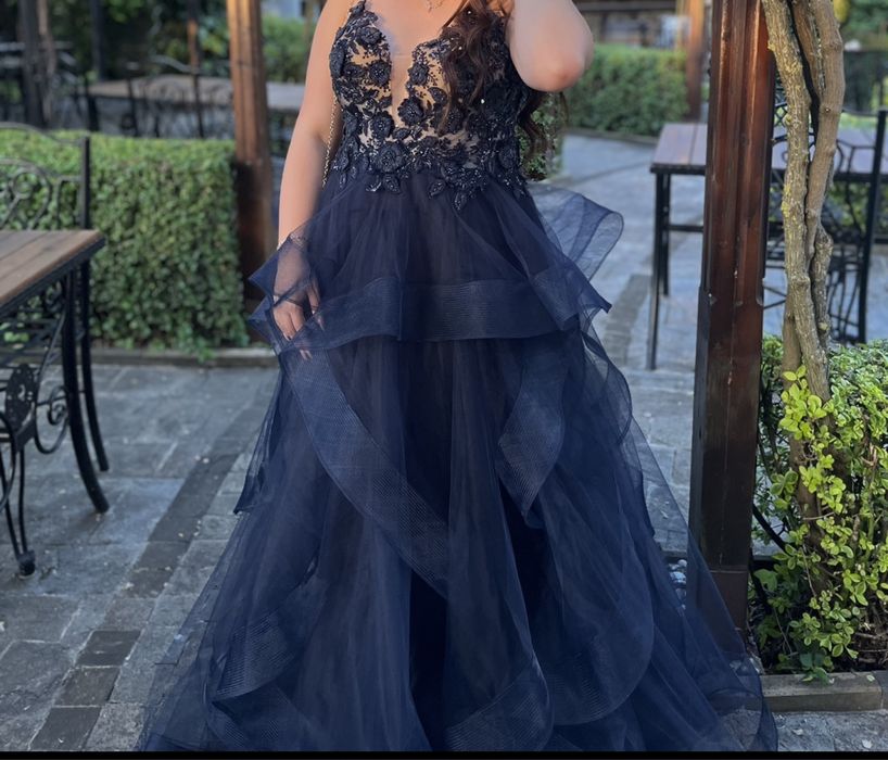 Бална рокля