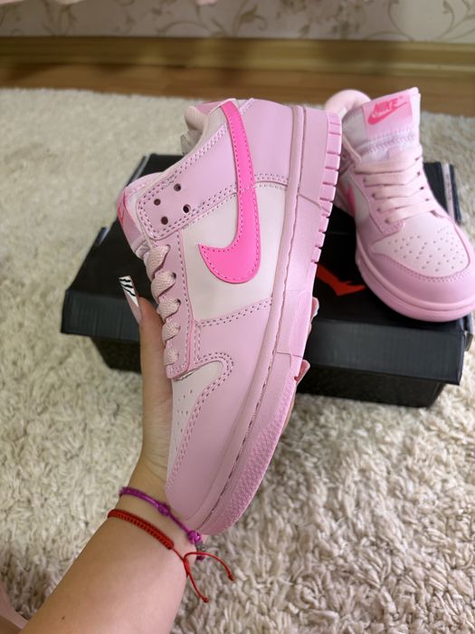 Nike Dunk Low Bg Triple Pink 37.5
