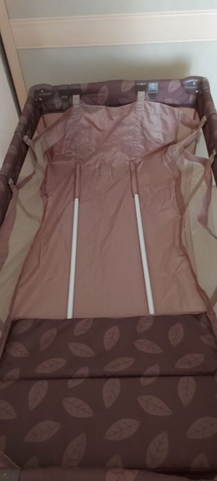 Кровать манеж с люлькой Hb + матрасик