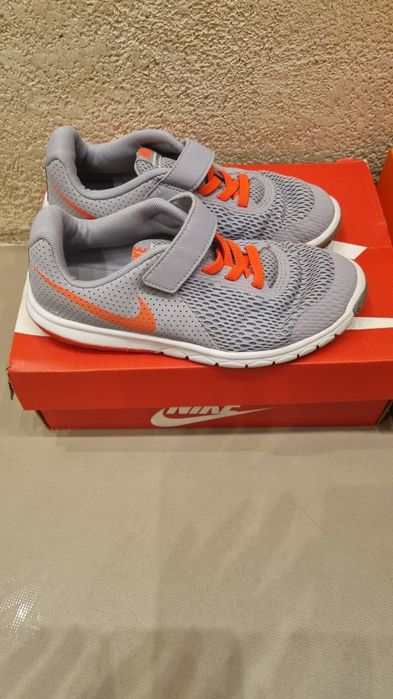 Маратонки  Nike   Air