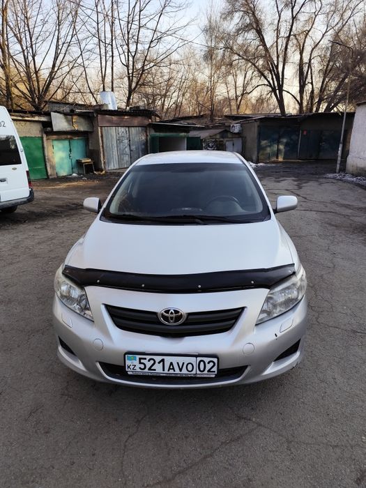 продам автомобильToyota corolla