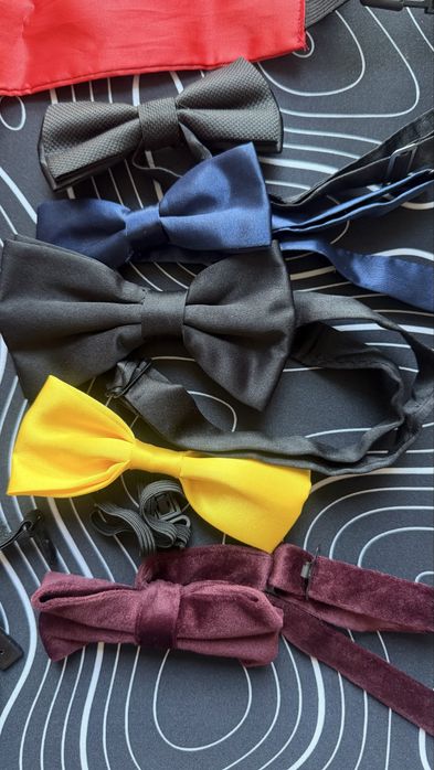 Бабочки, поясы, подтяжки