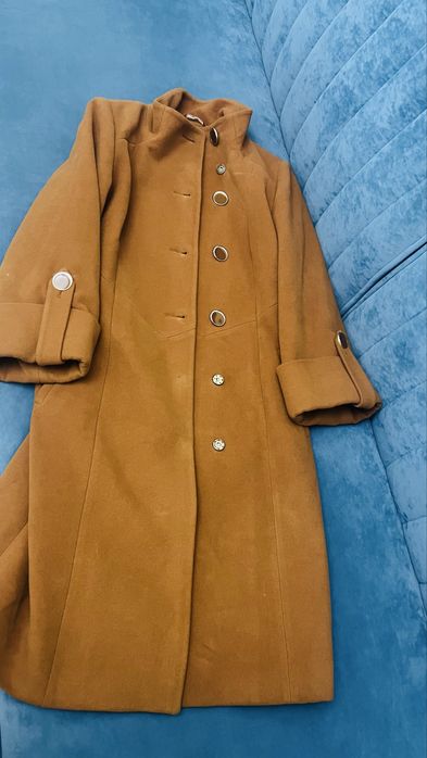 Продам пальто и плащ