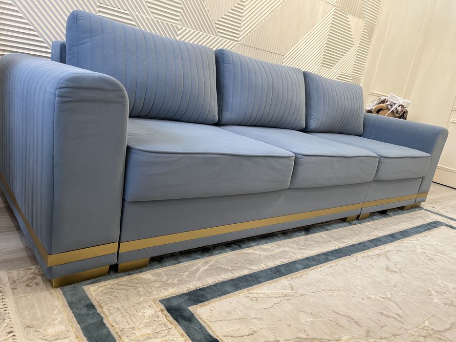 Продам хороший диван