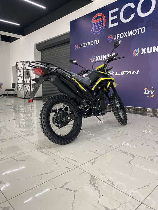 Мотоцикл Lifan X-TRAIL Enduro Dual Sport