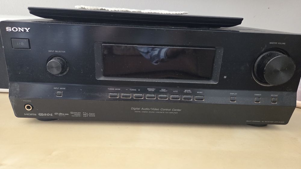 Vand sistem 5.1 sony cu boxe  magnat