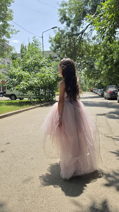 Вечернее платье для девочки