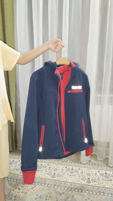 Безрукавка на мальчика Турция