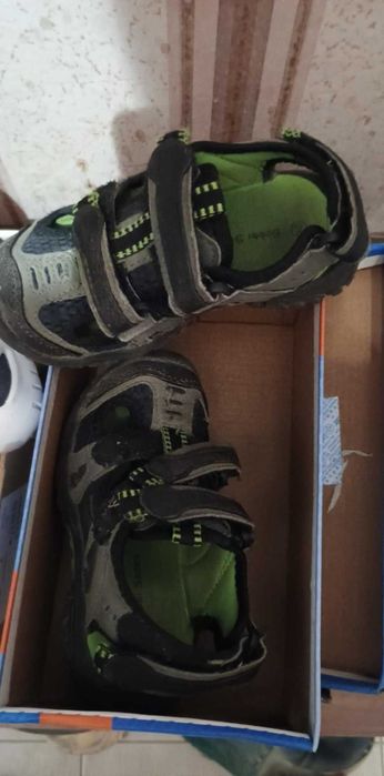 Детски сандали до 33 номер