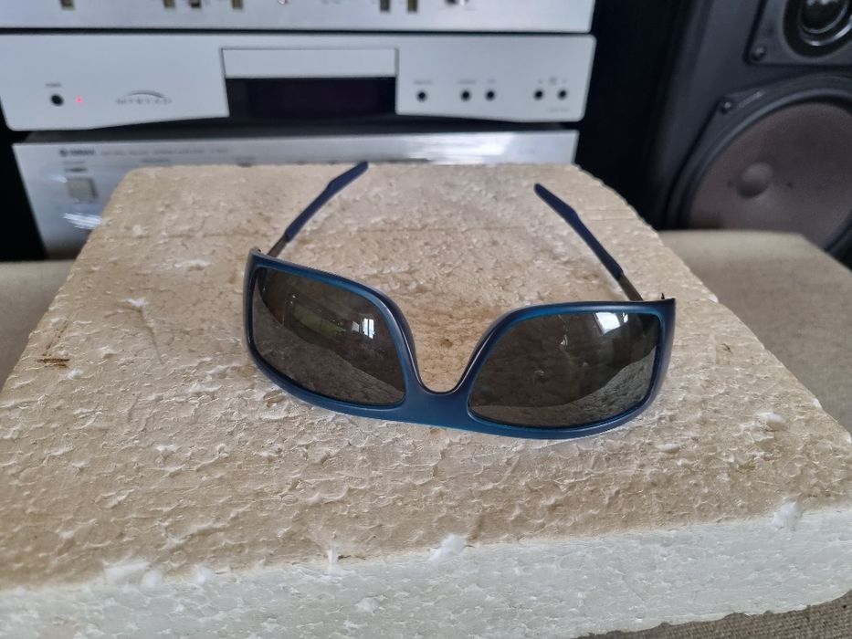 Ochelari de soare Polaroid 5650 B, Cat 3. Impecabili.